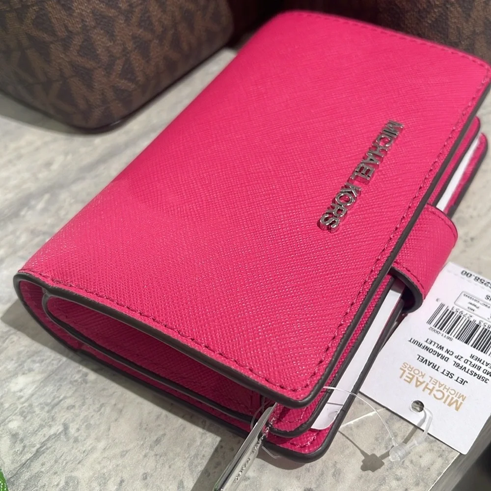 Michael Kors Medium Saffiano Leather Bifold Wallet Dragonfruit NWT